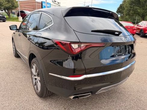 Used 2025 Acura MDX w/ Technology Package AWD/4WD image 8