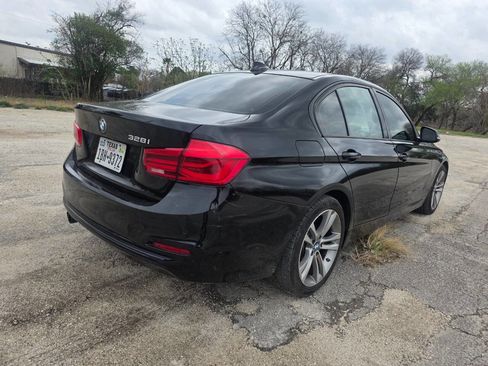 Used 2016 BMW 328i Sedan w/ Driver Assistance Package image 5