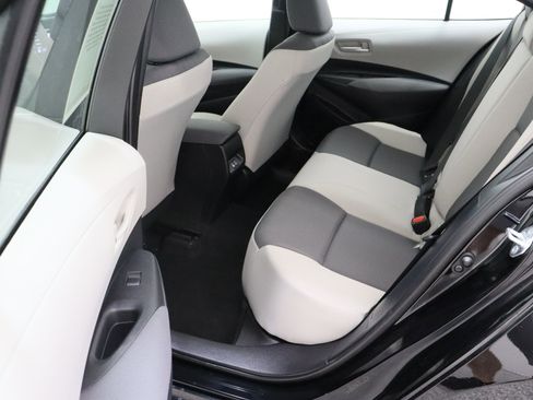 Used 2024 Toyota Corolla LE image 25