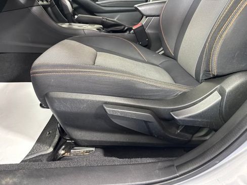 Used 2021 Subaru Crosstrek 2.0i Premium AWD/4WD image 16