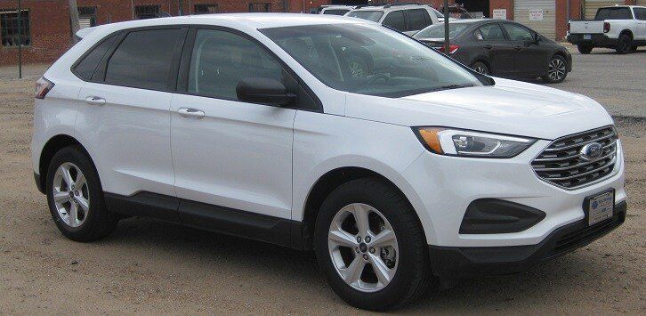 Used 2020 Ford Edge SE FWD image 7