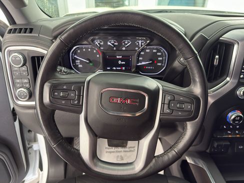 Used 2021 GMC Sierra 1500 SLT w/ SLT Premium Package image 32