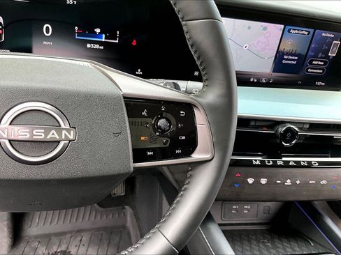 Used 2025 Nissan Murano SL AWD/4WD image 19