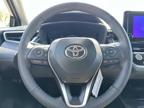 New 2026 Toyota Corolla Cross LE AWD/4WD image 19