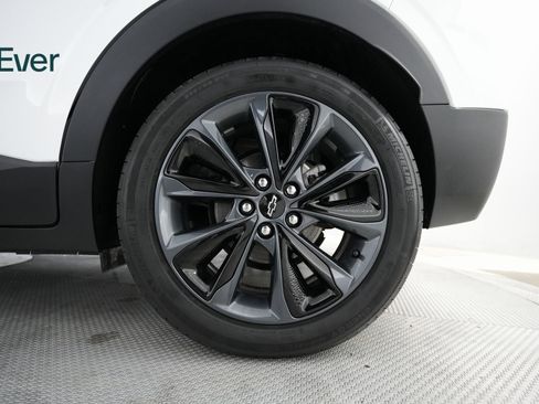 Used 2022 Chevrolet Bolt EUV Premier w/ Launch Edition image 18