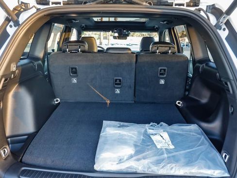 New 2025 Jeep Grand Cherokee Limited w/ Black Appearance Package image 27