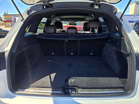 Used 2018 Mercedes-Benz GLC 300 4MATIC image 14