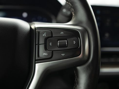 Used 2023 Chevrolet Silverado 1500 LT image 7