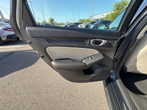 Used 2023 Honda Civic EX-L image 15