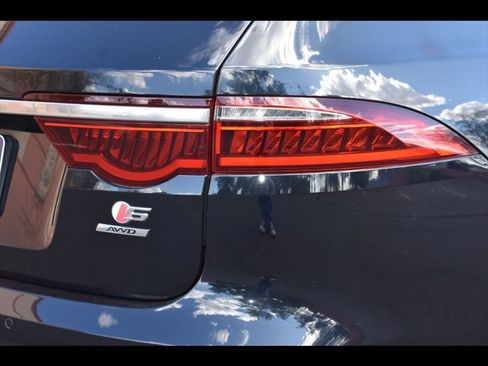 Used 2018 Jaguar XF First Edition AWD/4WD image 52