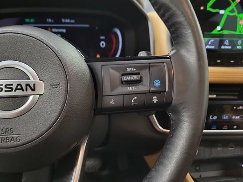 Used 2021 Nissan Rogue Platinum AWD/4WD image 27