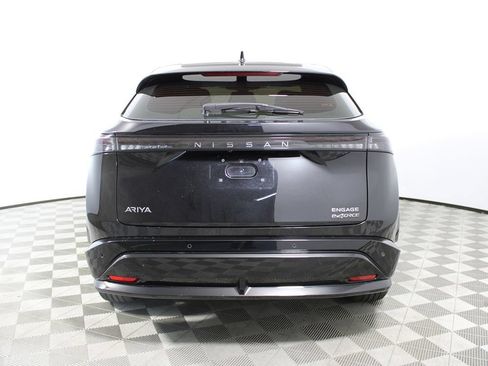 Used 2023 Nissan Ariya AWD image 41