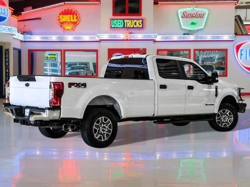 Used 2022 Ford F250 XL w/ Power Equipment Group image 3