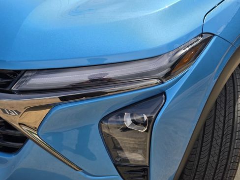 New 2026 Chevrolet Trax RS w/ Driver Confidence Package FWD image 10