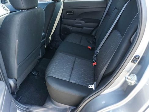 Used 2024 Mitsubishi Outlander Sport SE AWD/4WD image 15