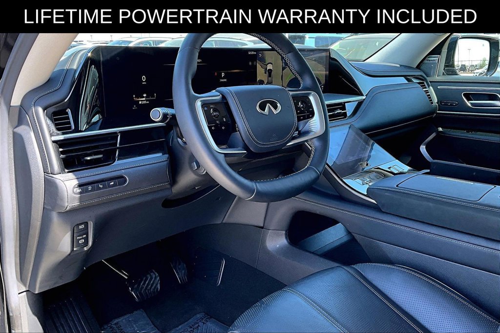 Used 2025 INFINITI QX80 Sensory AWD/4WD image 17