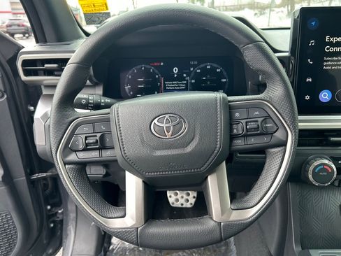 Certified 2025 Toyota Tacoma TRD Sport image 14