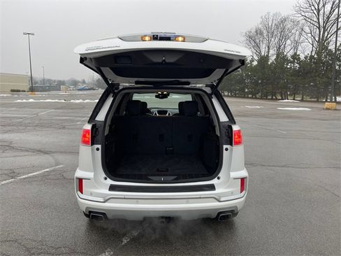 Used 2016 GMC Terrain Denali image 16