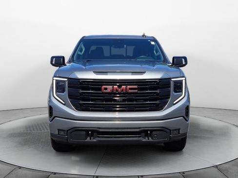 Used 2023 GMC Sierra 1500 Elevation w/ Elevation Premium Package AWD/4WD image 2