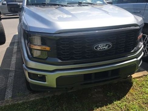 Used 2024 Ford F150 STX AWD/4WD image 10