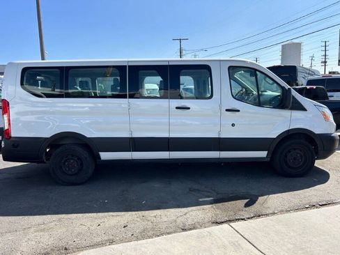 Used 2019 Ford Transit 350 XLT RWD image 7