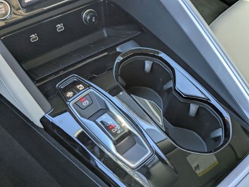 Certified 2025 Audi Q5 Premium Plus w/ Premium Plus AWD/4WD image 20