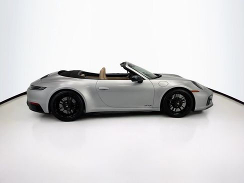 Used 2022 Porsche 911 Carrera GTS RWD image 4
