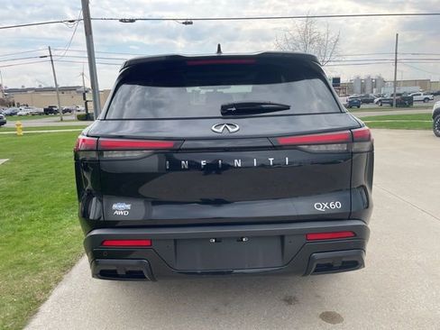 Used 2024 INFINITI QX60 Luxe AWD/4WD image 12
