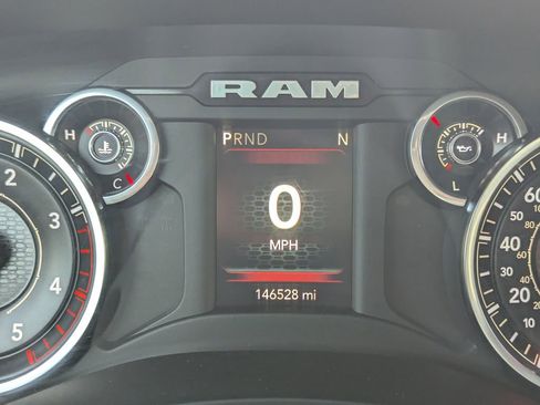 Used 2022 RAM 2500 Big Horn image 24