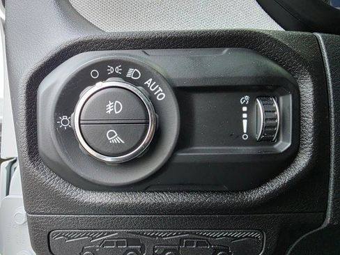 New 2026 Jeep Gladiator Sport image 13