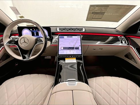 New 2026 Mercedes-Benz S 580e 4MATIC Sedan image 4