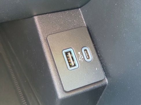 Used 2024 Ford Edge SEL w/ Convenience Package AWD/4WD image 19