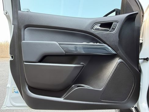 Used 2019 Chevrolet Colorado Z71 image 52