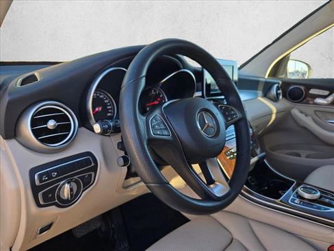 Certified 2018 Mercedes-Benz GLC 300 GLC 300 image 8