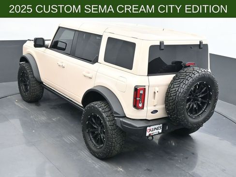 New 2025 Ford Bronco Badlands image 33