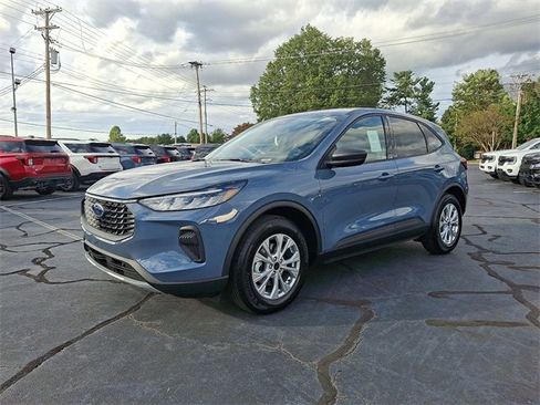 New 2026 Ford Escape Active image 3