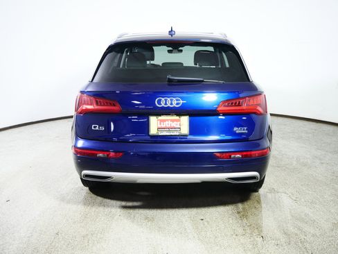 Used 2018 Audi Q5 2.0T Premium image 6
