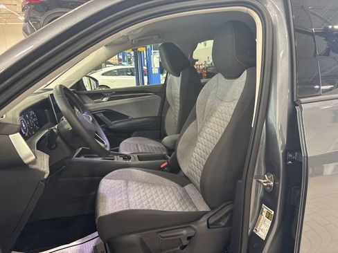 New 2026 Volkswagen Tiguan S image 8