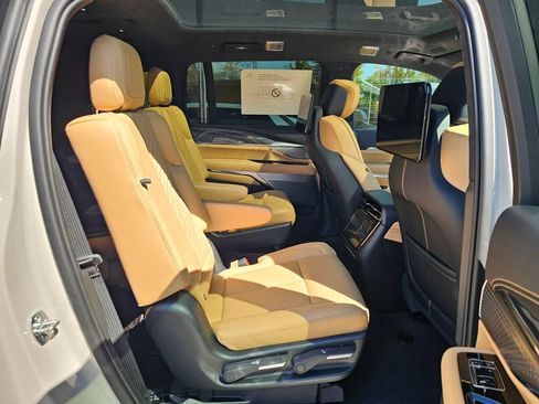 New 2026 Cadillac Escalade IQ Sport 2 w/ LPO, ONYX Package AWD/4WD image 12