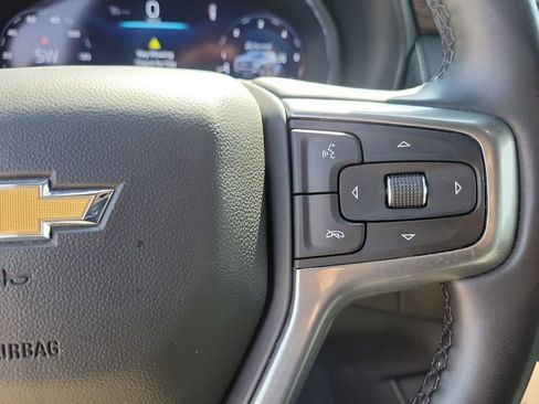 Used 2024 Chevrolet Tahoe Premier AWD/4WD image 23