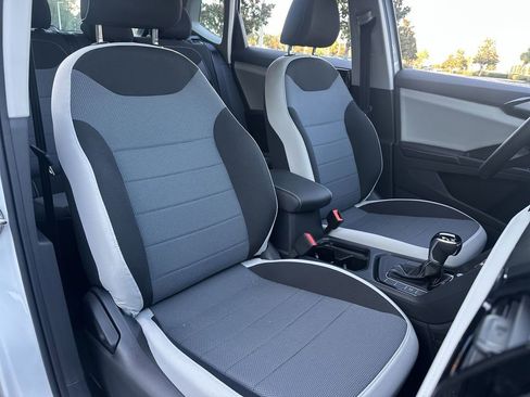 New 2025 Volkswagen Taos S image 25