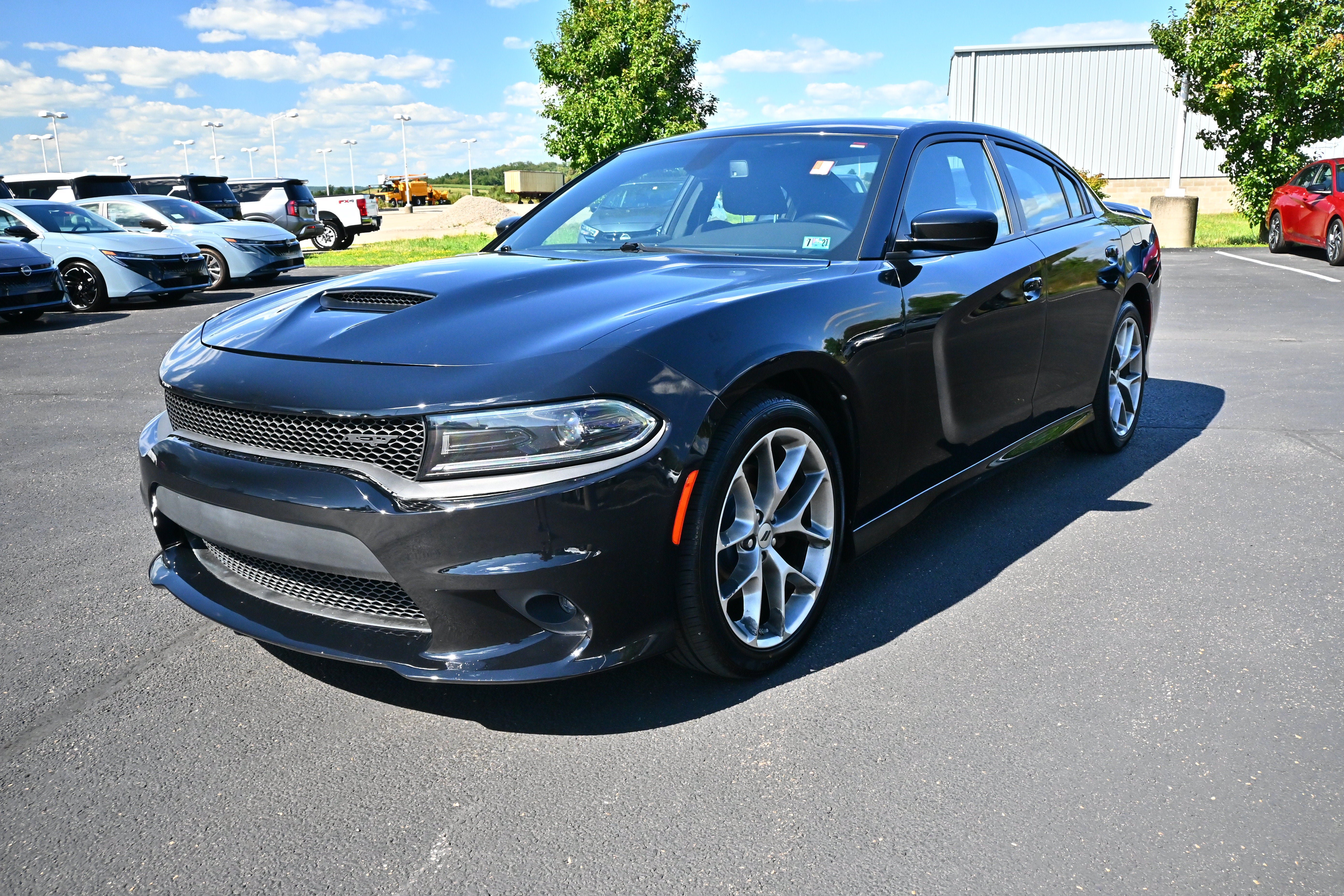 Used 2022 Dodge Charger GT RWD image 4