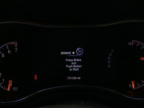 Used 2014 Jeep Grand Cherokee Limited w/ Trailer Tow Group IV AWD/4WD image 17