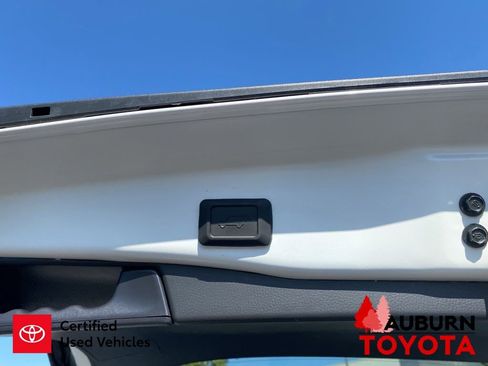 Certified 2025 Toyota RAV4 XLE w/ Convenience Package AWD/4WD image 11