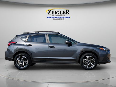 Used 2024 Subaru Crosstrek 2.0i Premium AWD/4WD image 8