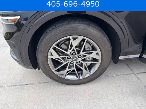 Used 2023 Genesis GV70 2.5T w/ Advanced Package AWD/4WD image 34