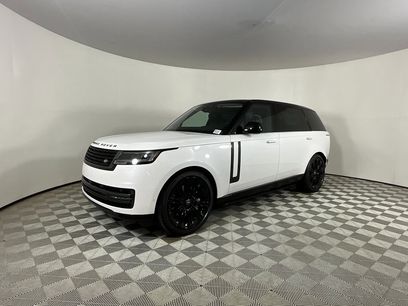 New 2025 Land Rover Range Rover Long Wheelbase SE