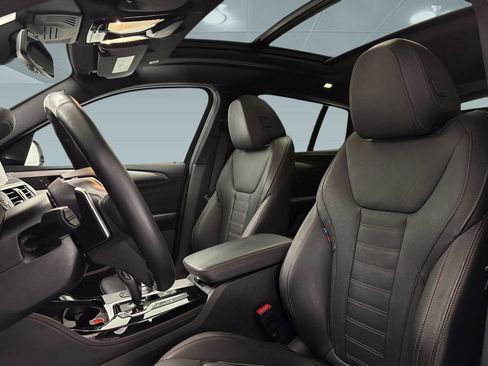 Used 2019 BMW X4 M40i w/ Executive Package image 15