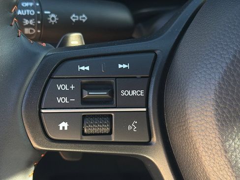 Used 2024 Honda CR-V Sport image 17