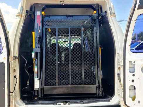 Used 2000 Ford E-250 and Econoline 250 Extended image 9